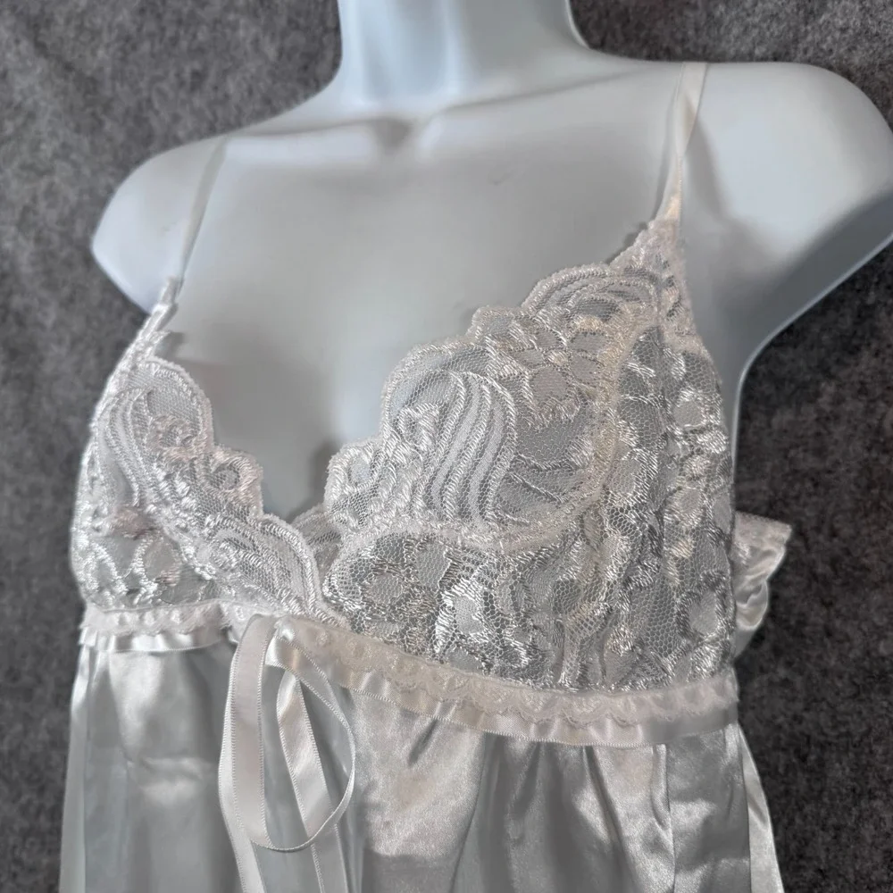 Vtg Cinema Etoile Lingerie White Lace Nightgown Bridal Satin Slip Chemise Small